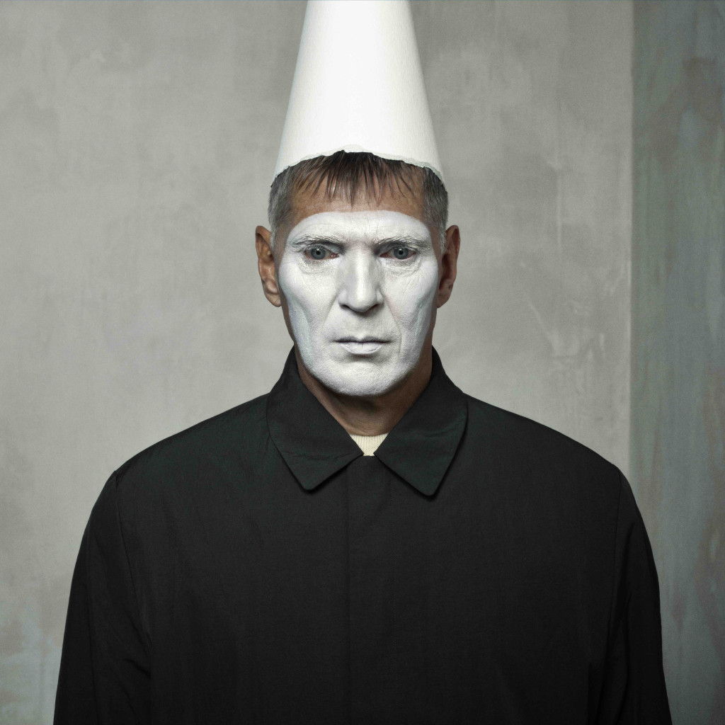 【Erwin Olaf:Unheimlch Schon】シュウリンク包装未開封品 Erwin Olaf:Unheimlch Schon】シュウリンク包装未開封品 Erwin Olaf